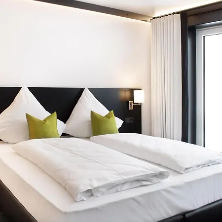 Kuf Hotel By Wmm Hotels-2
